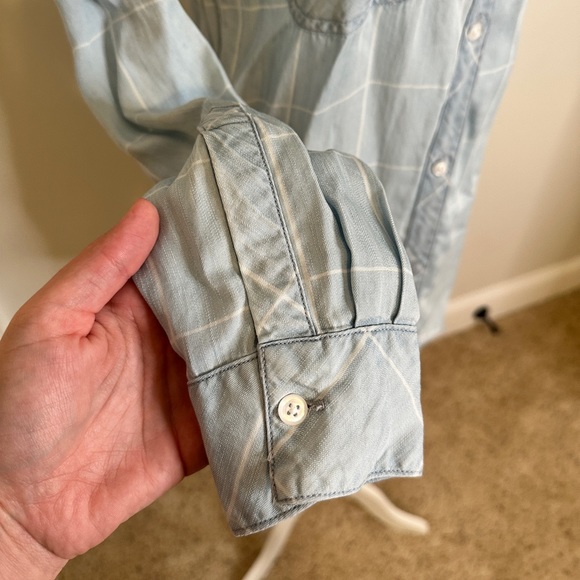 NWOT Rails Carter Blouse - Picture 3 of 8
